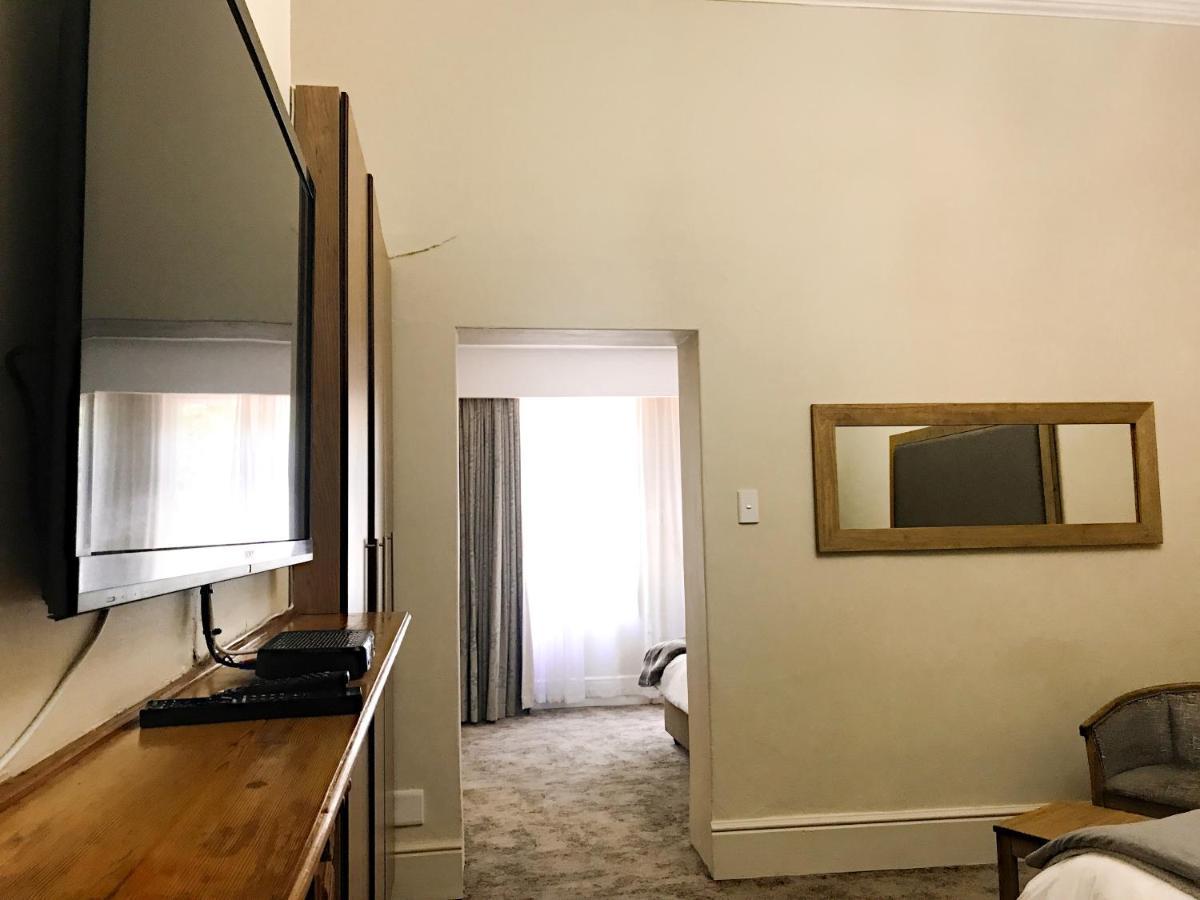 Milner Manor Hotel Grahamstown Buitenkant foto